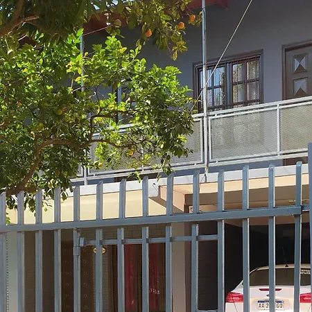 Miguel Departamentos 2 Apartment Puerto Iguazu Exterior photo